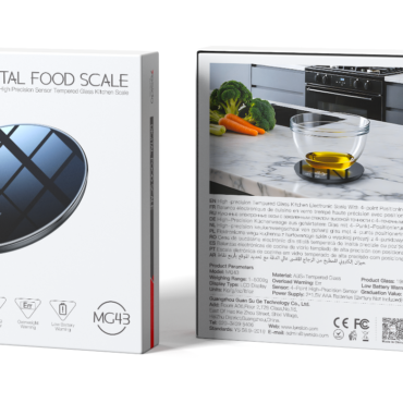 Packaging for a digital kitchen scale; left panel shows a round black scale with a digital readout, right panel shows the back with a kitchen scene.